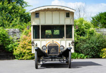 Překvapivě levné. V aukci se prodalo nejstarší obytné auto světa